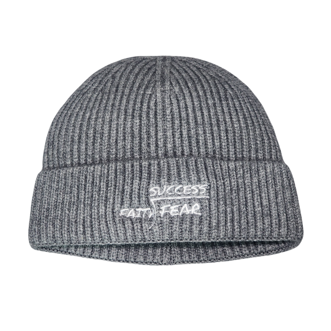 CHUNKY KNIT DIVISION OF FEAR BEANIE- GREY – Blue Cavalz